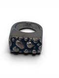 Polish bronze ring with organic round patterns