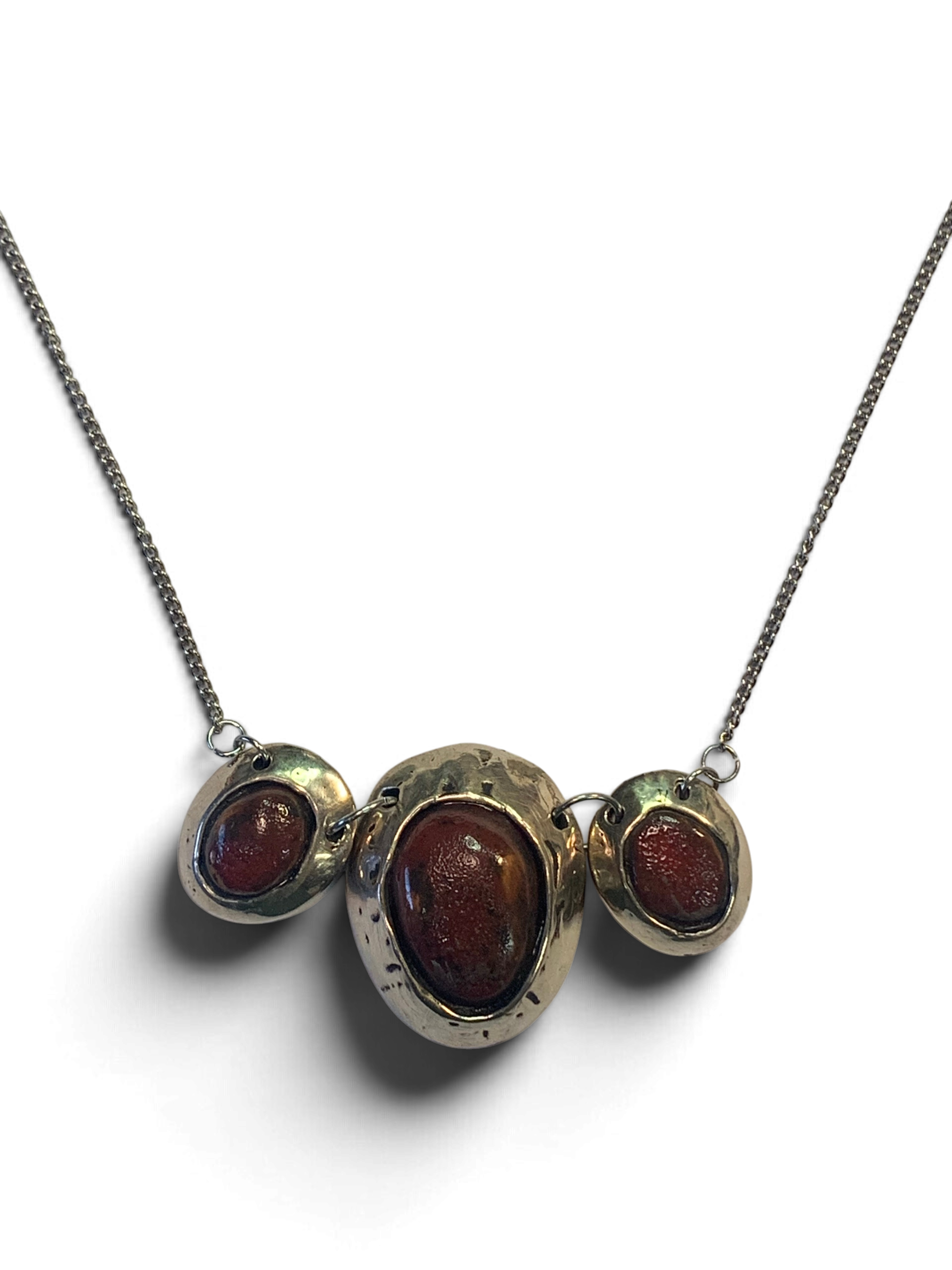 Bronze necklace with custom-made ceramic insert
