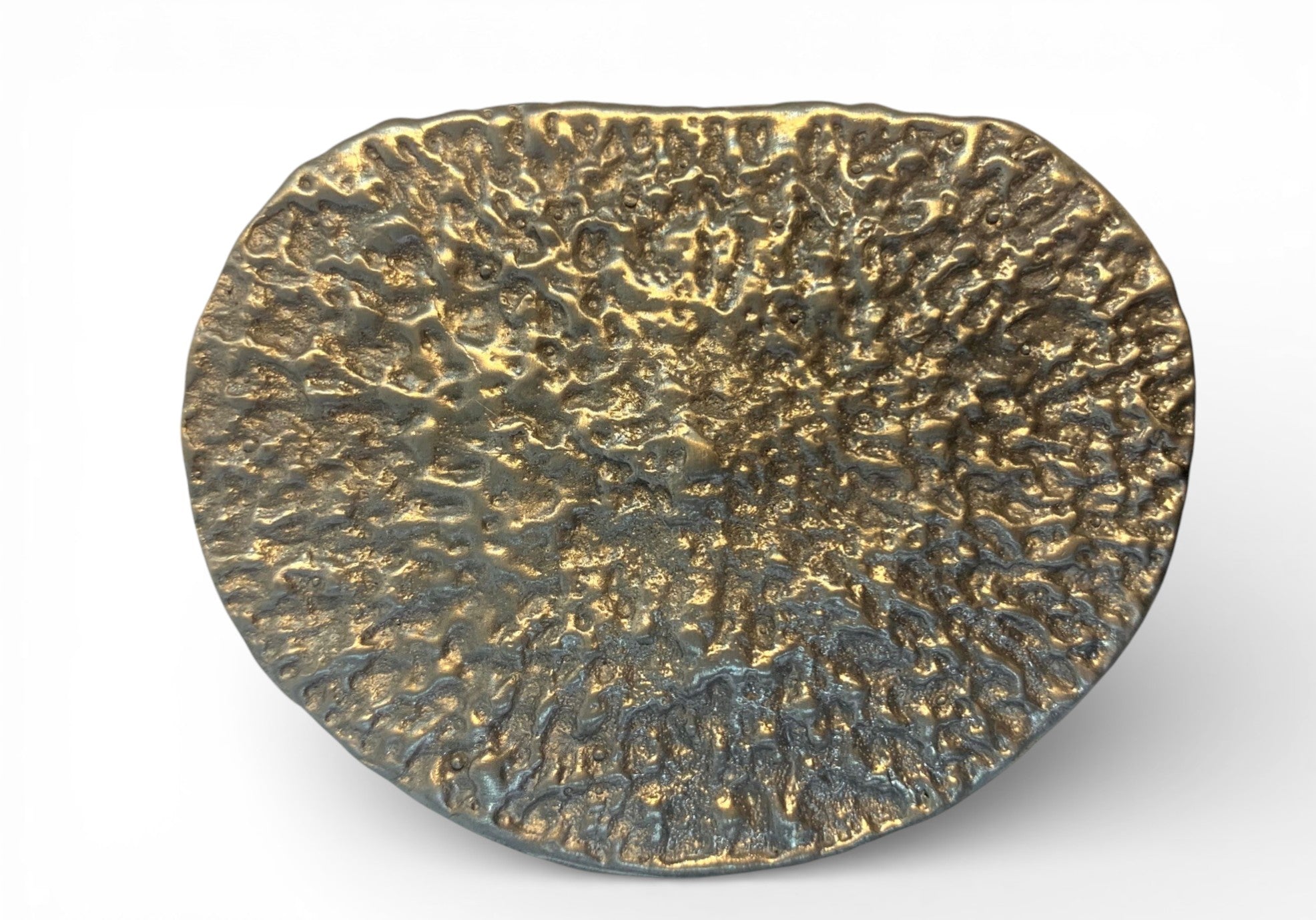 White bronze oval belt buckle with dark hand-made leather belt