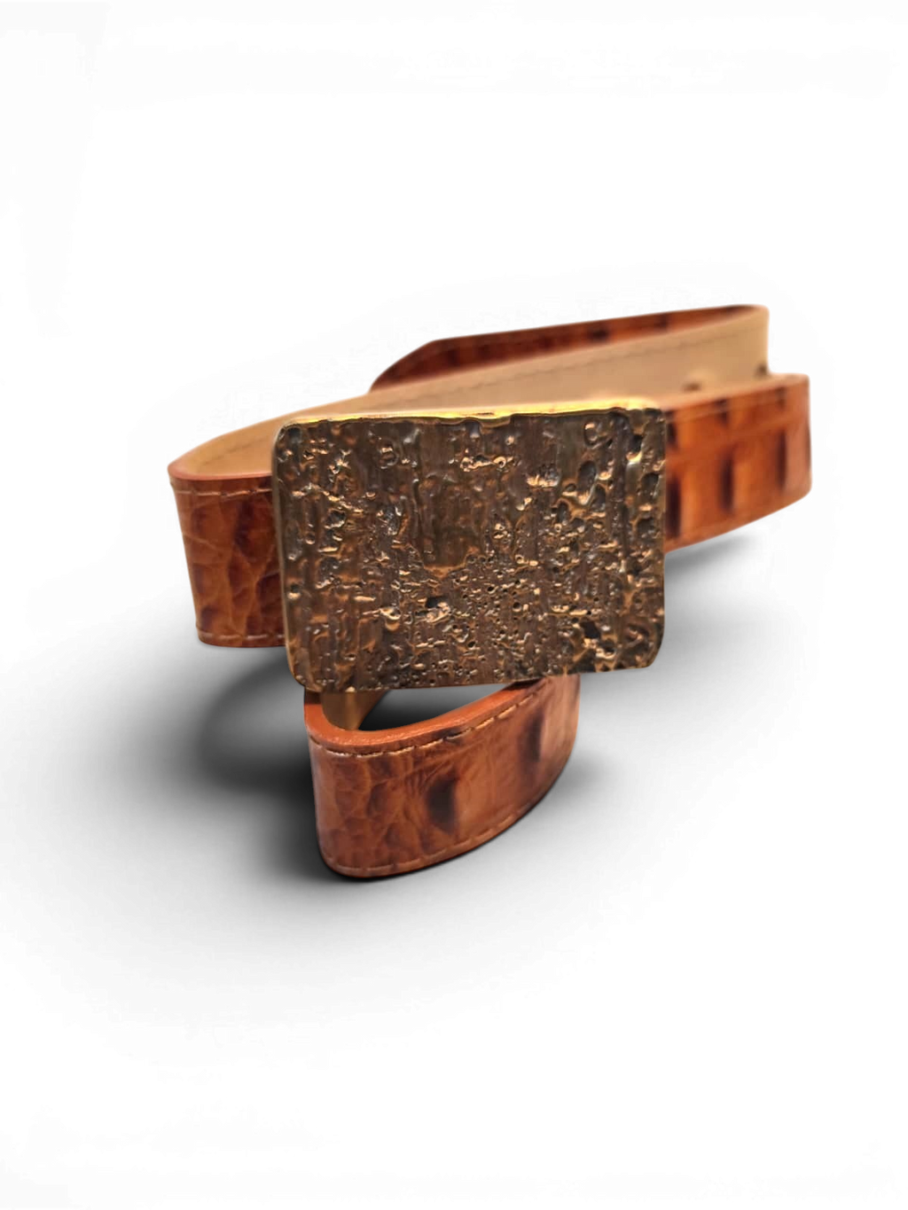 Cast-bronze belt buckle with Italian leather belt