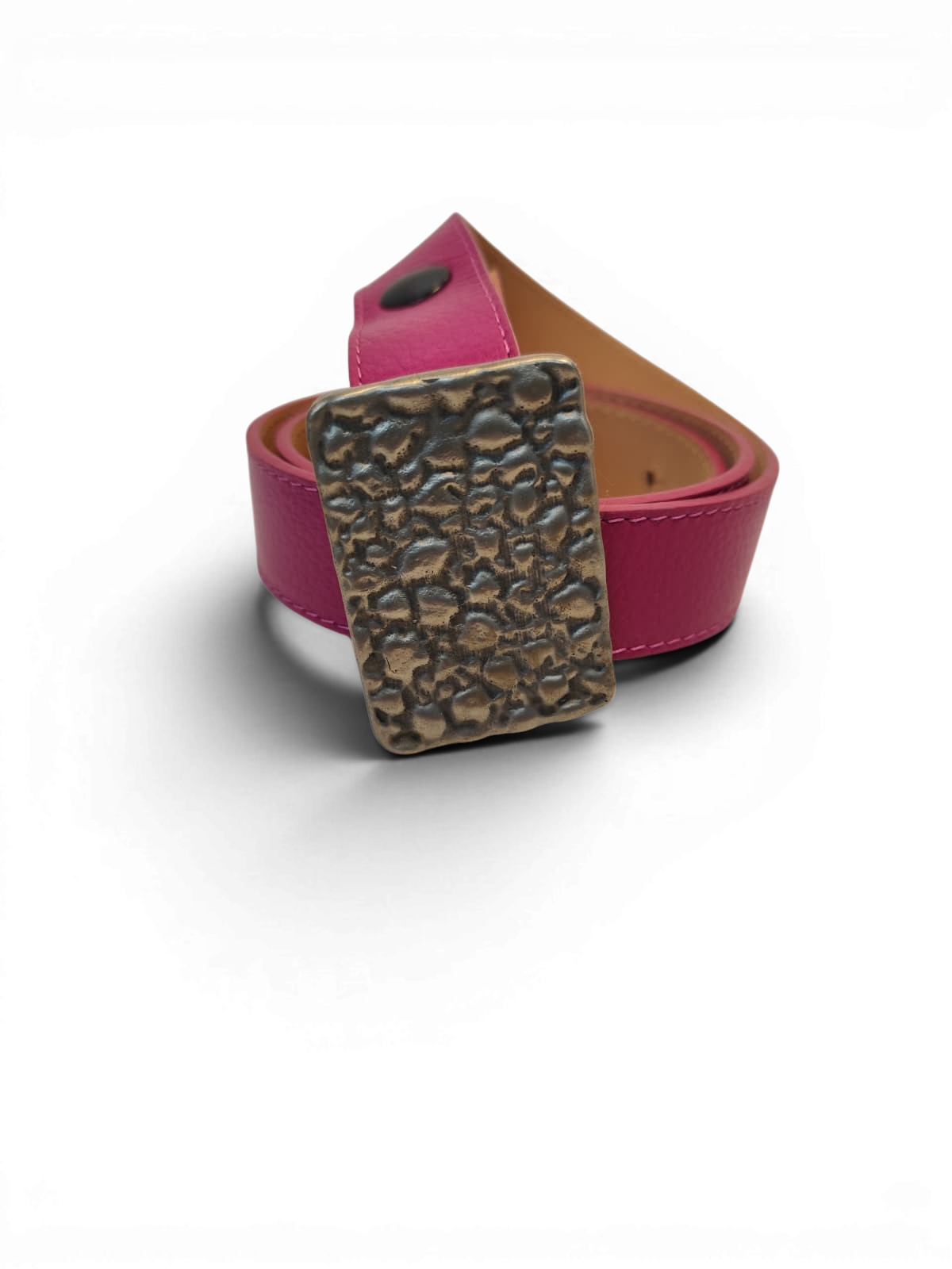 Cast belt buckle in white bronze with artisanal italian leather belt