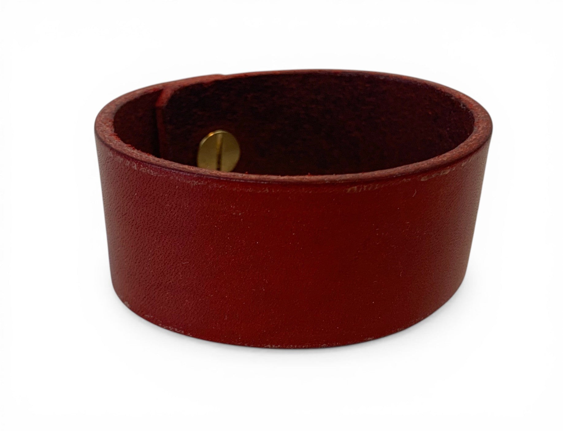 Handmade artisanal leather bracelet
