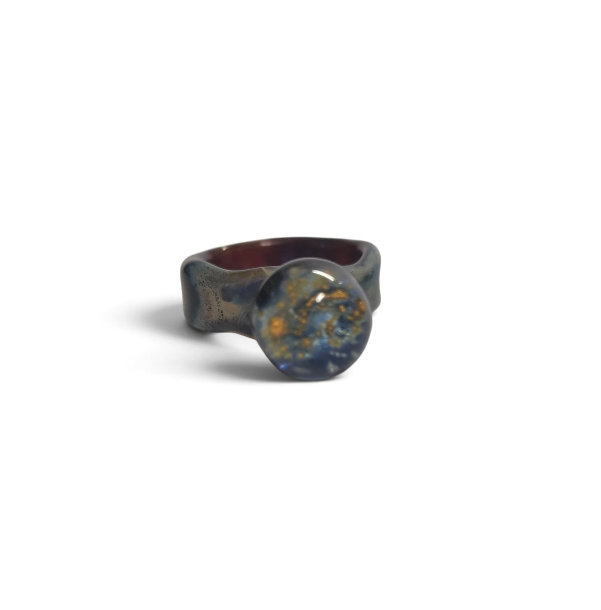 Front view of the silver-fumed glass ring